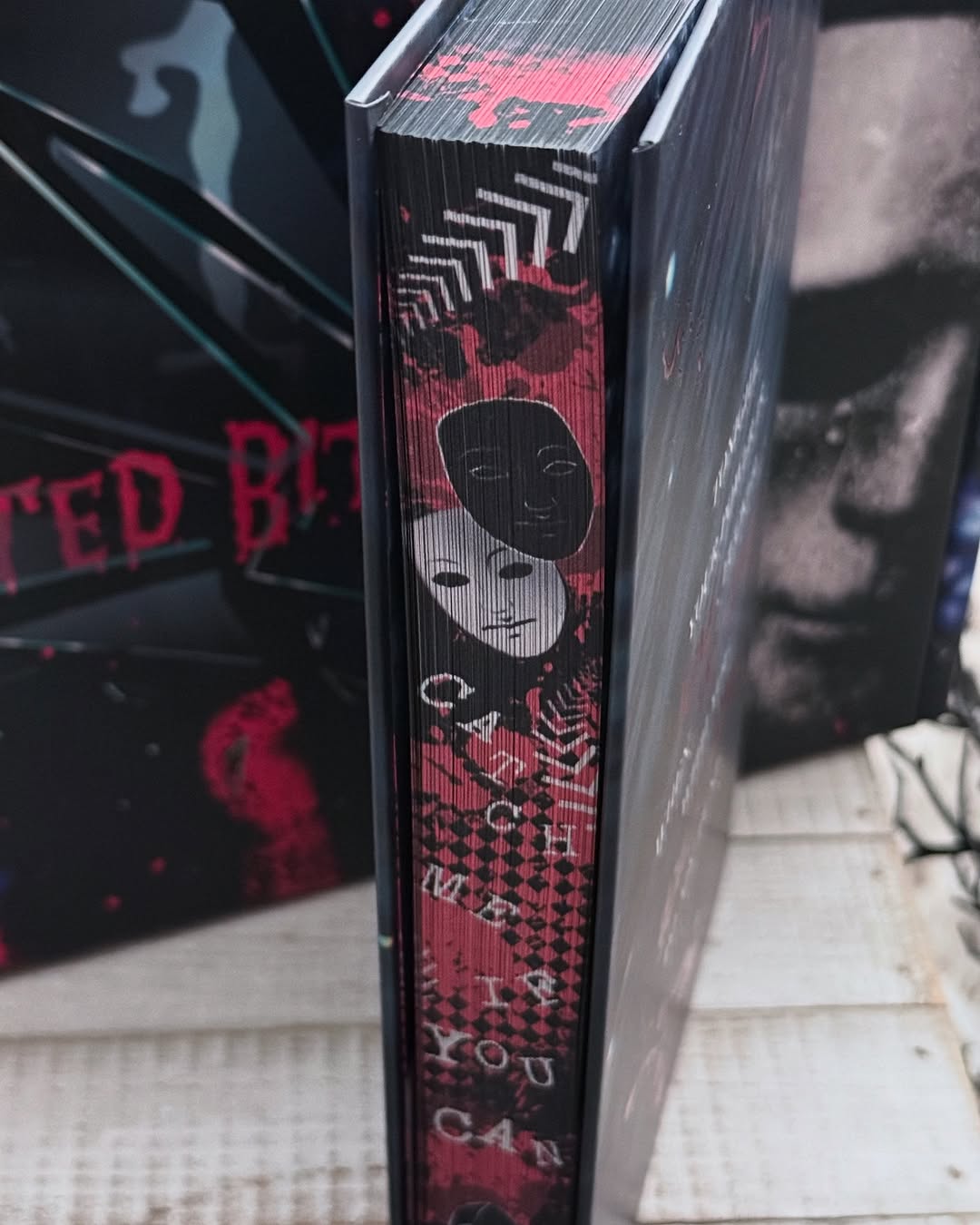 Chokehold Box - Overstock